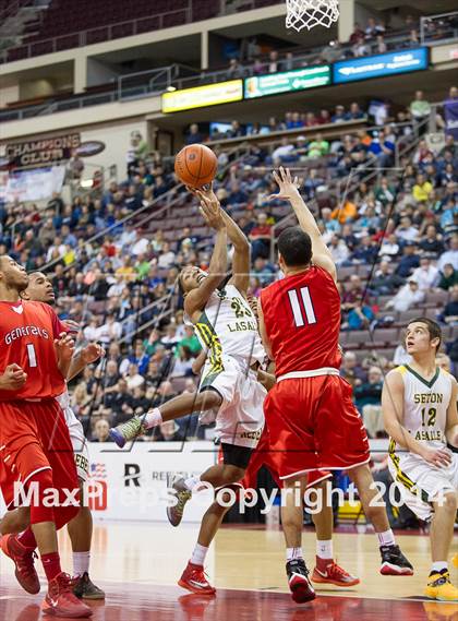 Thumbnail 3 in Seton LaSalle vs. Constitution (PIAA Class AA Final) photogallery.