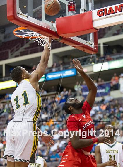 Thumbnail 3 in Seton LaSalle vs. Constitution (PIAA Class AA Final) photogallery.