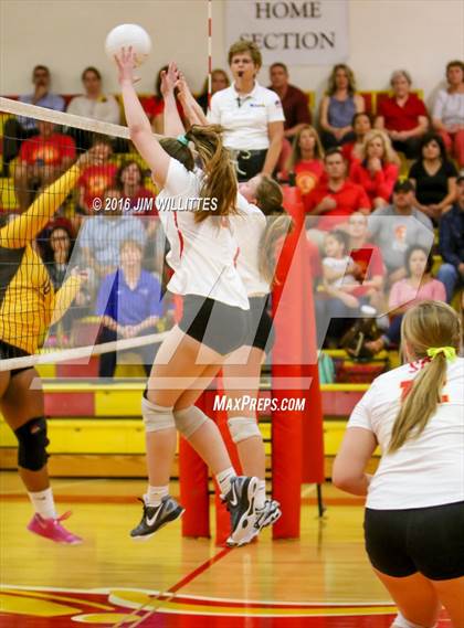Thumbnail 2 in Marcos de Niza @ Seton Catholic photogallery.