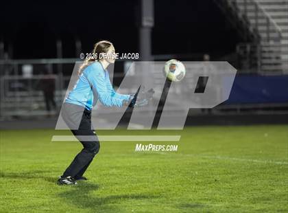 Thumbnail 1 in DeForest @ Watertown photogallery.
