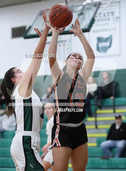 Thumbnail 2 in Amanda-Clearcreek @ Fisher Catholic photogallery.