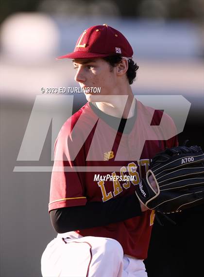 Thumbnail 1 in Sprayberry @ Lassiter photogallery.