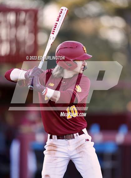Thumbnail 1 in Sprayberry @ Lassiter photogallery.
