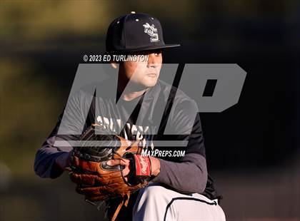 Thumbnail 1 in Sprayberry @ Lassiter photogallery.