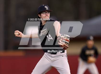 Thumbnail 1 in Sprayberry @ Lassiter photogallery.