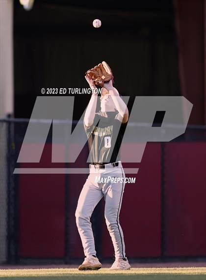 Thumbnail 1 in Sprayberry @ Lassiter photogallery.