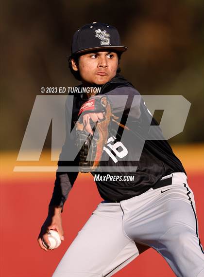 Thumbnail 1 in Sprayberry @ Lassiter photogallery.