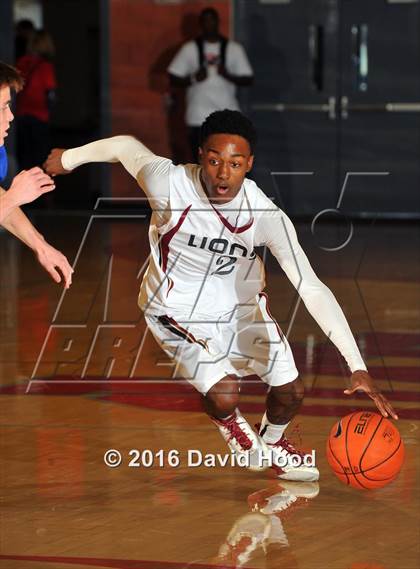 Thumbnail 2 in Windward vs. JSerra Catholic (Nike Extravaganza) photogallery.