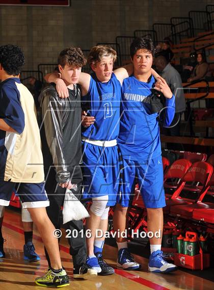Thumbnail 2 in Windward vs. JSerra Catholic (Nike Extravaganza) photogallery.