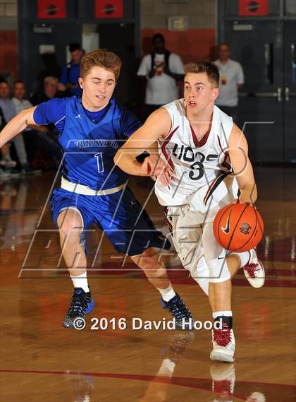 Thumbnail 3 in Windward vs. JSerra Catholic (Nike Extravaganza) photogallery.