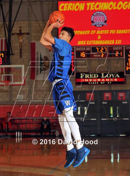 Thumbnail 3 in Windward vs. JSerra Catholic (Nike Extravaganza) photogallery.