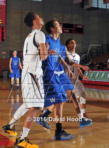 Thumbnail 1 in Windward vs. JSerra Catholic (Nike Extravaganza) photogallery.