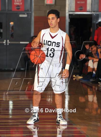 Thumbnail 1 in Windward vs. JSerra Catholic (Nike Extravaganza) photogallery.