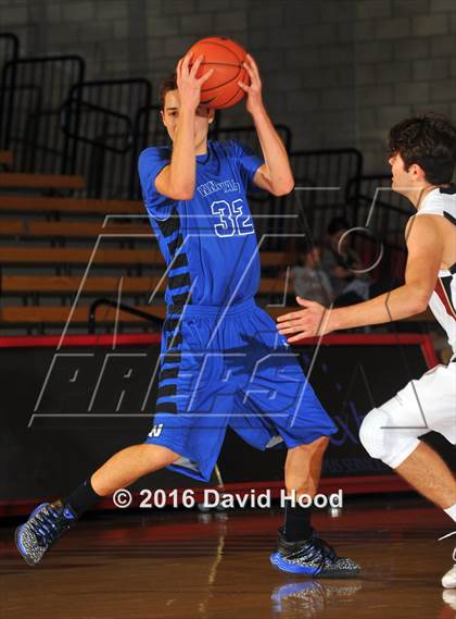 Thumbnail 3 in Windward vs. JSerra Catholic (Nike Extravaganza) photogallery.