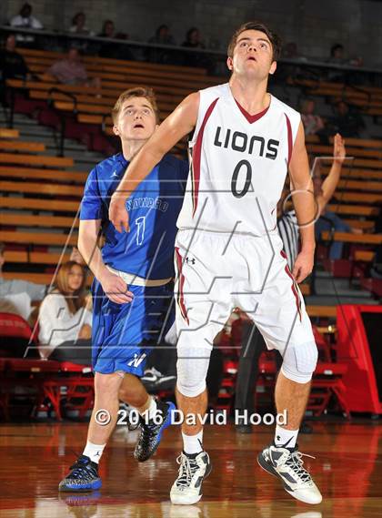 Thumbnail 1 in Windward vs. JSerra Catholic (Nike Extravaganza) photogallery.