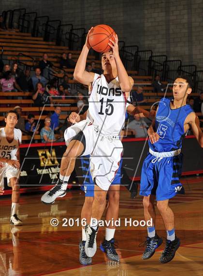 Thumbnail 3 in Windward vs. JSerra Catholic (Nike Extravaganza) photogallery.