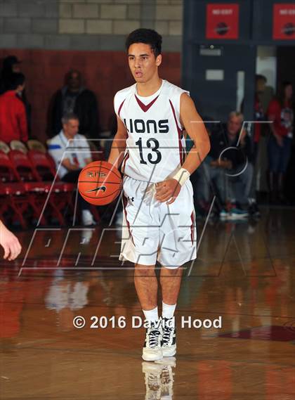 Thumbnail 2 in Windward vs. JSerra Catholic (Nike Extravaganza) photogallery.