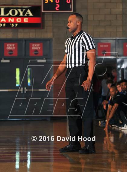 Thumbnail 3 in Windward vs. JSerra Catholic (Nike Extravaganza) photogallery.