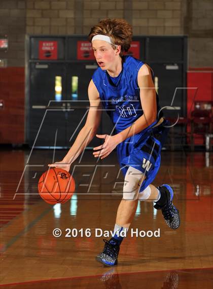 Thumbnail 3 in Windward vs. JSerra Catholic (Nike Extravaganza) photogallery.