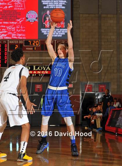 Thumbnail 3 in Windward vs. JSerra Catholic (Nike Extravaganza) photogallery.