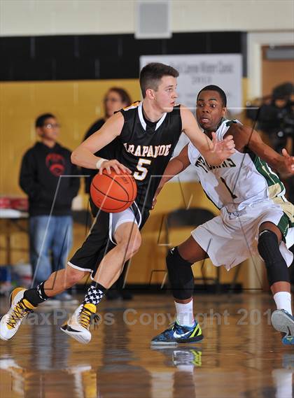 Thumbnail 2 in Aurora Central vs. Arapahoe (Rock Canyon Winter Classic) photogallery.