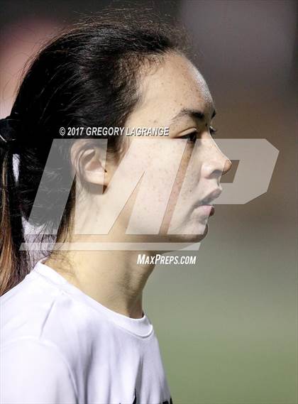 Thumbnail 3 in Lewisville vs Carroll photogallery.