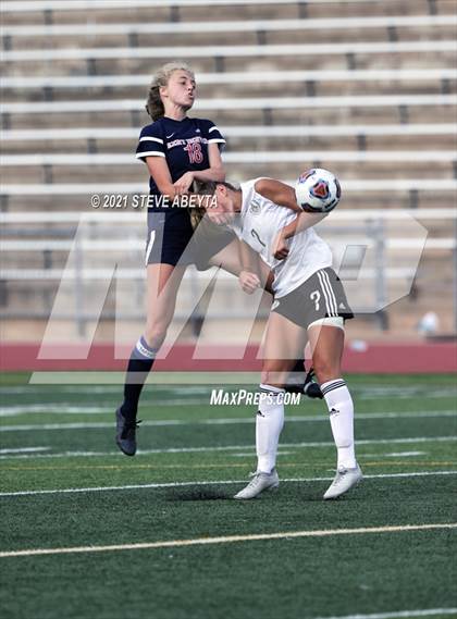 Thumbnail 2 in Kent Denver vs Jefferson Academy (CHSAA 3A Semifinal) photogallery.