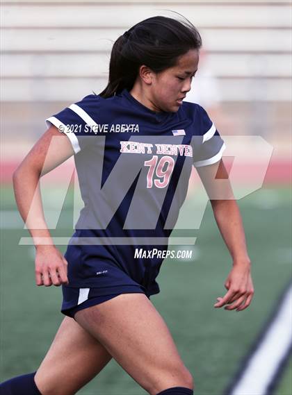 Thumbnail 3 in Kent Denver vs Jefferson Academy (CHSAA 3A Semifinal) photogallery.