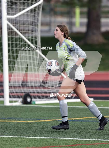 Thumbnail 2 in Kent Denver vs Jefferson Academy (CHSAA 3A Semifinal) photogallery.