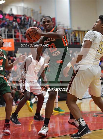 Thumbnail 2 in Uplift vs Morgan Park (Proviso West Holiday Tournament) photogallery.