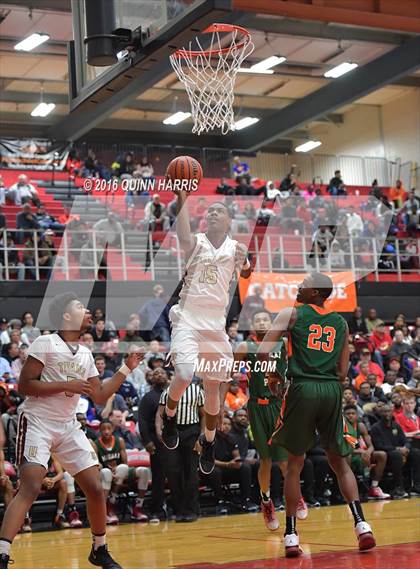 Thumbnail 2 in Uplift vs Morgan Park (Proviso West Holiday Tournament) photogallery.