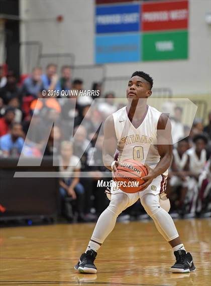 Thumbnail 1 in Uplift vs Morgan Park (Proviso West Holiday Tournament) photogallery.