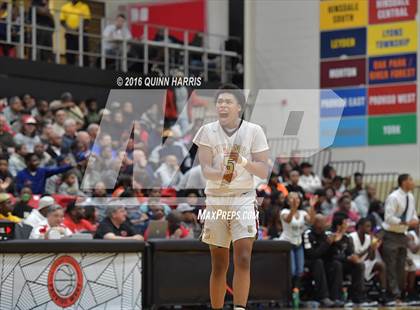 Thumbnail 3 in Uplift vs Morgan Park (Proviso West Holiday Tournament) photogallery.
