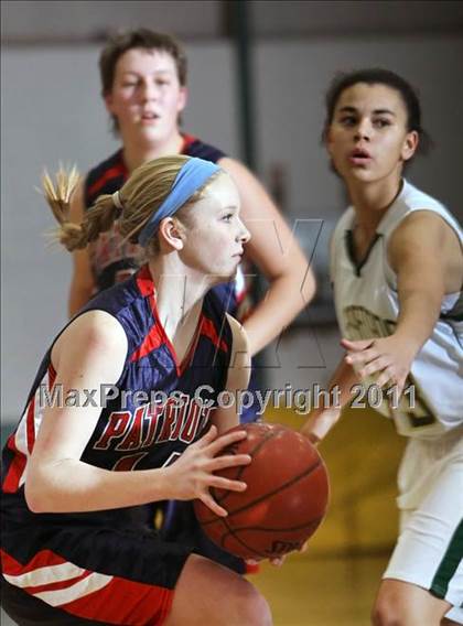 Thumbnail 3 in Appleton East @ Oshkosh North photogallery.