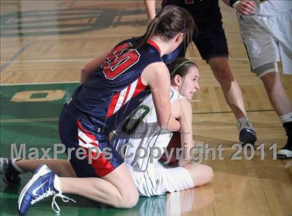 Thumbnail 2 in Appleton East @ Oshkosh North photogallery.