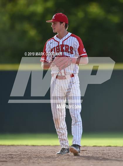 Thumbnail 3 in Seven Lakes @ Katy photogallery.
