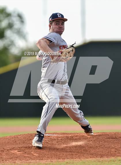 Thumbnail 1 in Seven Lakes @ Katy photogallery.