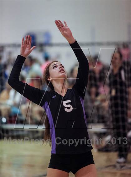 Thumbnail 1 in Faith Lutheran vs. Red Rock (Nike Tournament of Champions) photogallery.