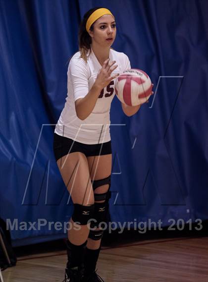 Thumbnail 2 in Faith Lutheran vs. Red Rock (Nike Tournament of Champions) photogallery.