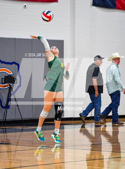 Thumbnail 2 in Caldwell vs Lexington photogallery.