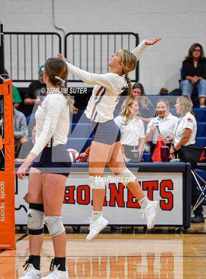 Thumbnail 2 in Caldwell vs Lexington photogallery.