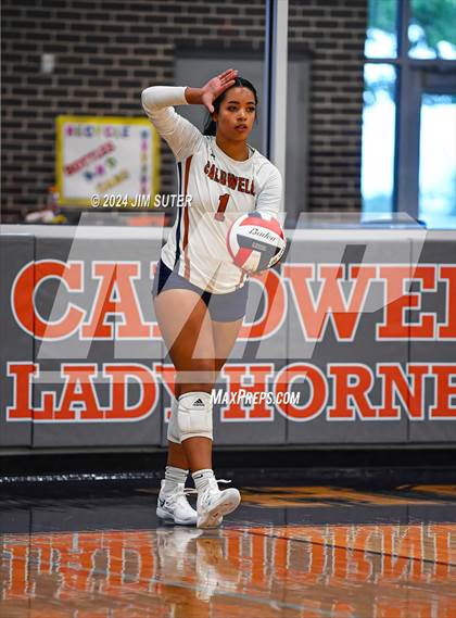 Thumbnail 3 in Caldwell vs Lexington photogallery.