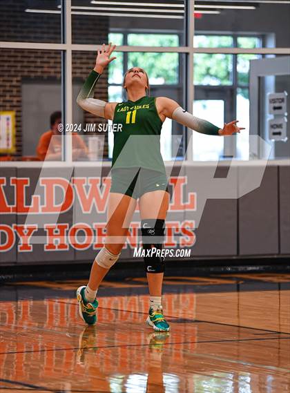 Thumbnail 3 in Caldwell vs Lexington photogallery.