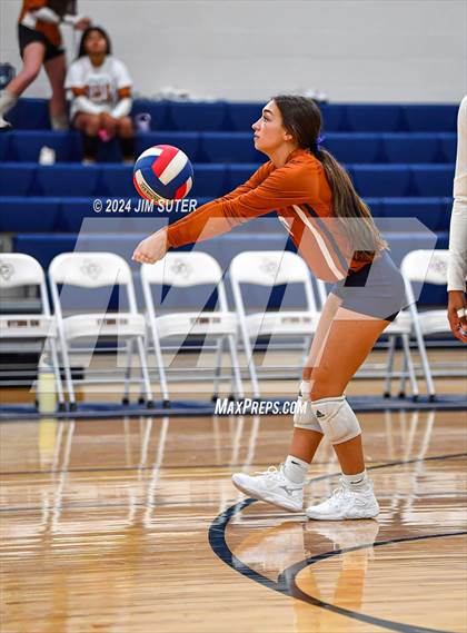 Thumbnail 2 in Caldwell vs Lexington photogallery.