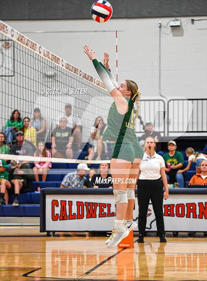 Thumbnail 3 in Caldwell vs Lexington photogallery.