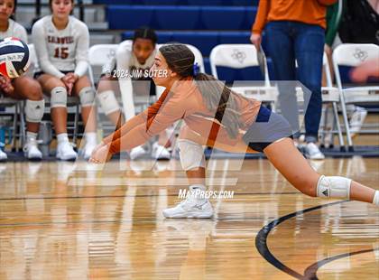 Thumbnail 3 in Caldwell vs Lexington photogallery.