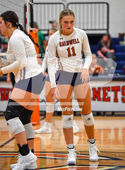 Thumbnail 2 in Caldwell vs Lexington photogallery.