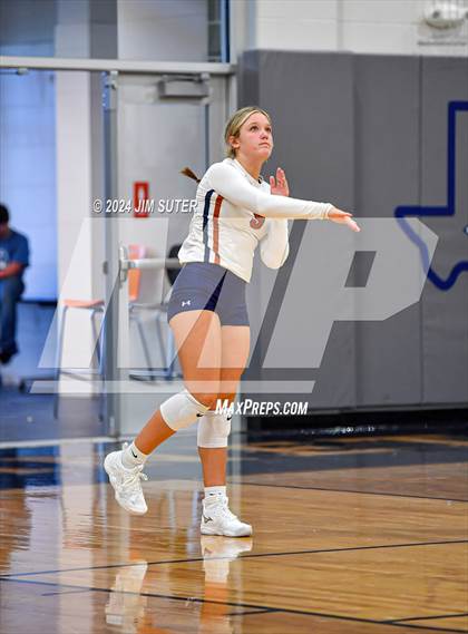 Thumbnail 1 in Caldwell vs Lexington photogallery.
