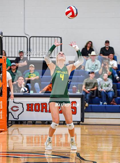 Thumbnail 3 in Caldwell vs Lexington photogallery.