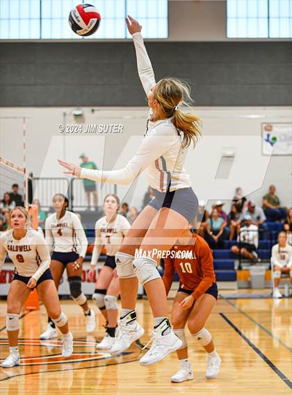 Thumbnail 1 in Caldwell vs Lexington photogallery.